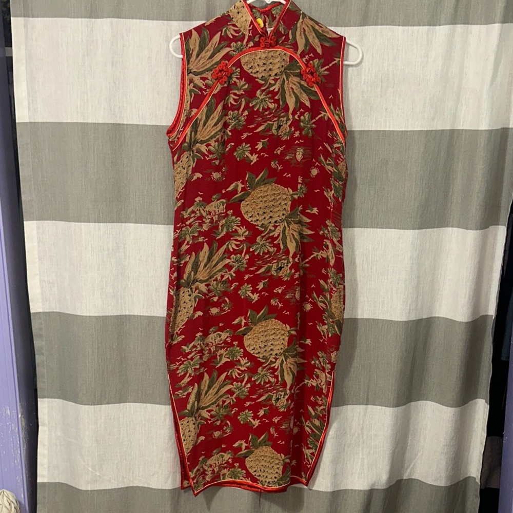 Avanti Red Floral Midi Dress